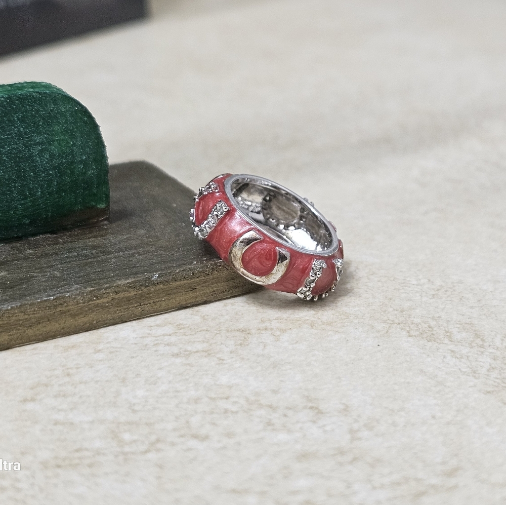 Rhodium Plated Silver & Coral Fashion Ring- NWOT